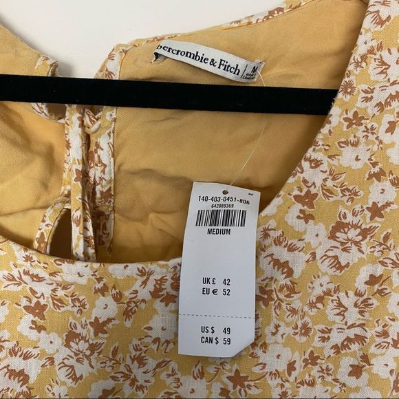 NWT Abercrombie Tie Back Puff Sleeve Top SIZE M - Picture 6 of 7